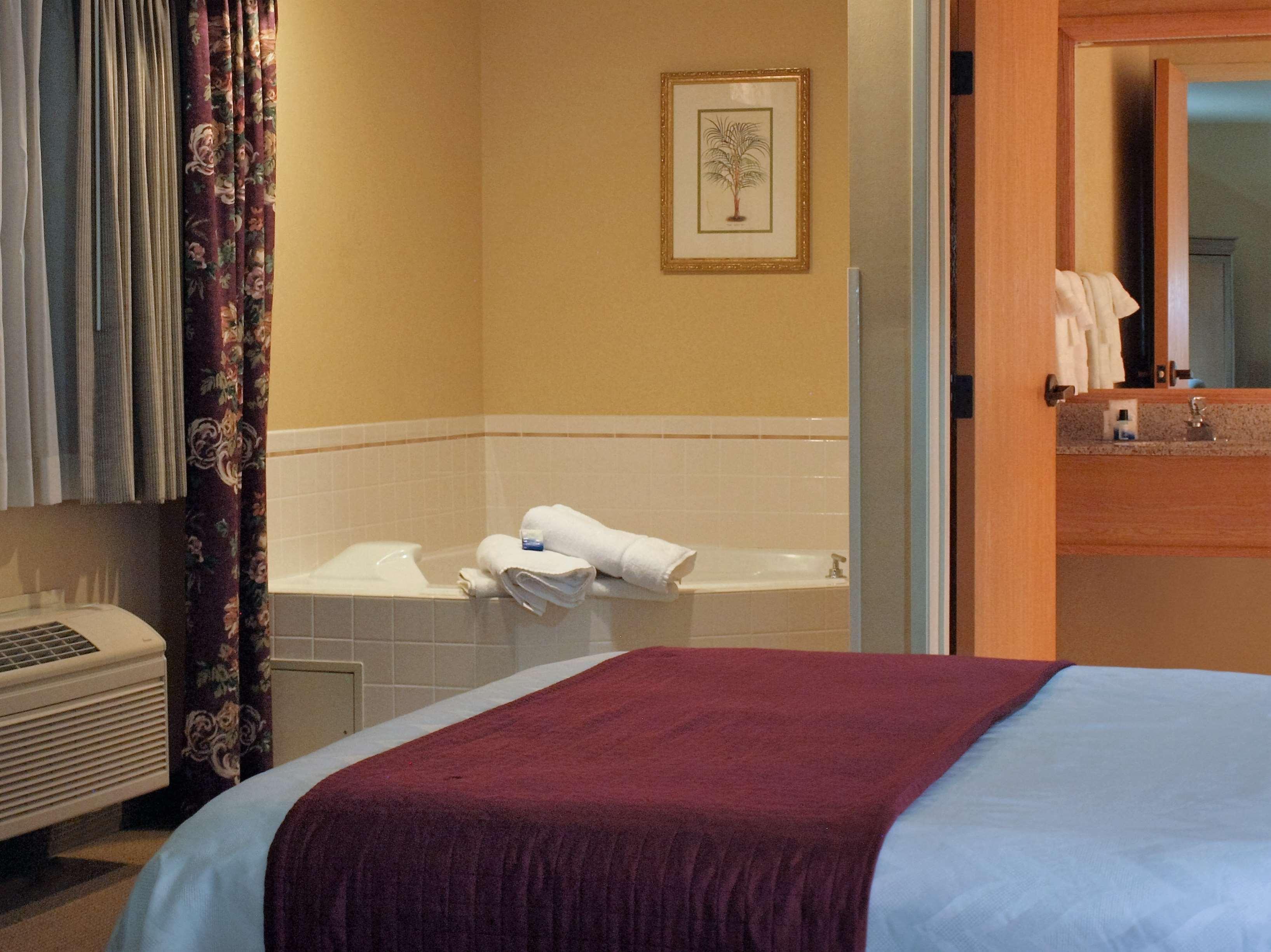 Best Western Plus Caldwell Inn & Suites Экстерьер фото